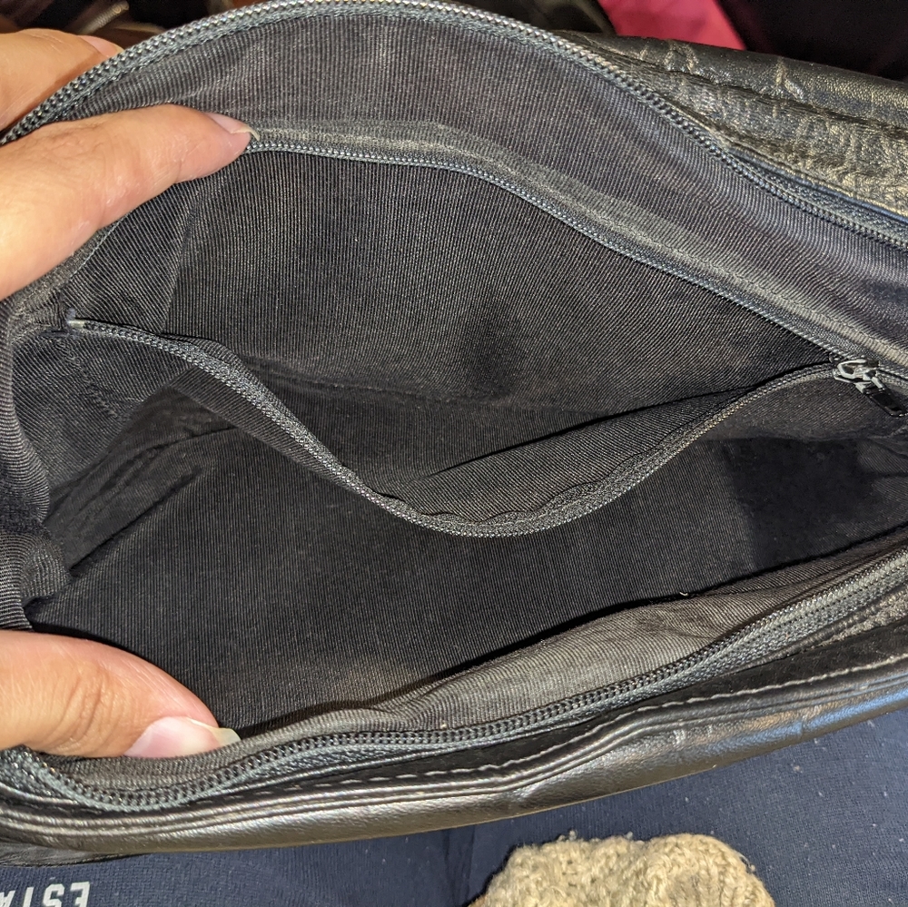 Vintage 80's Black leather bag - Picture 4 of 9